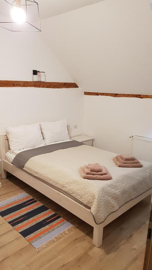 Otto'S Guesthouse Prejmer Eksteriør bilde