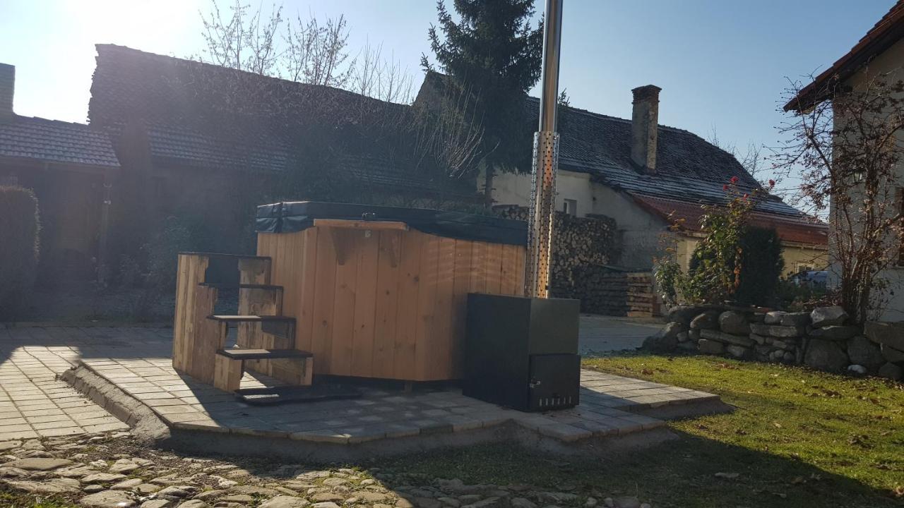 Otto'S Guesthouse Prejmer Eksteriør bilde